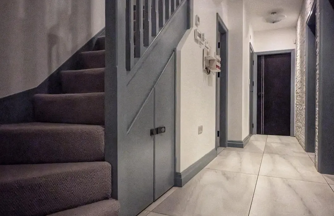 Beautiful 5 Bedroom Home Sleeps 12 People In Manchester-1